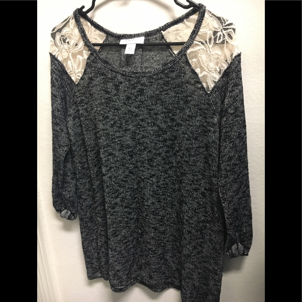 Maternity sweater with lace detail